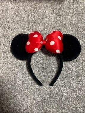 Disneyland - Black Mouse Ear Headband with Red Polka Dot Bow - Halloween Costume